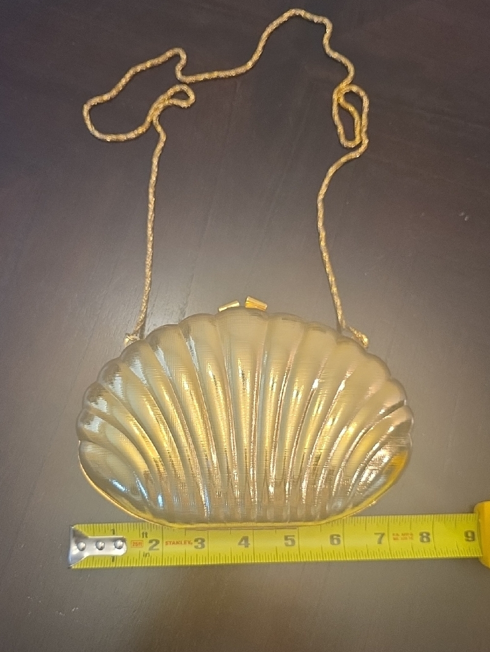 Gold Shell-Shaped Crossbody Clutch